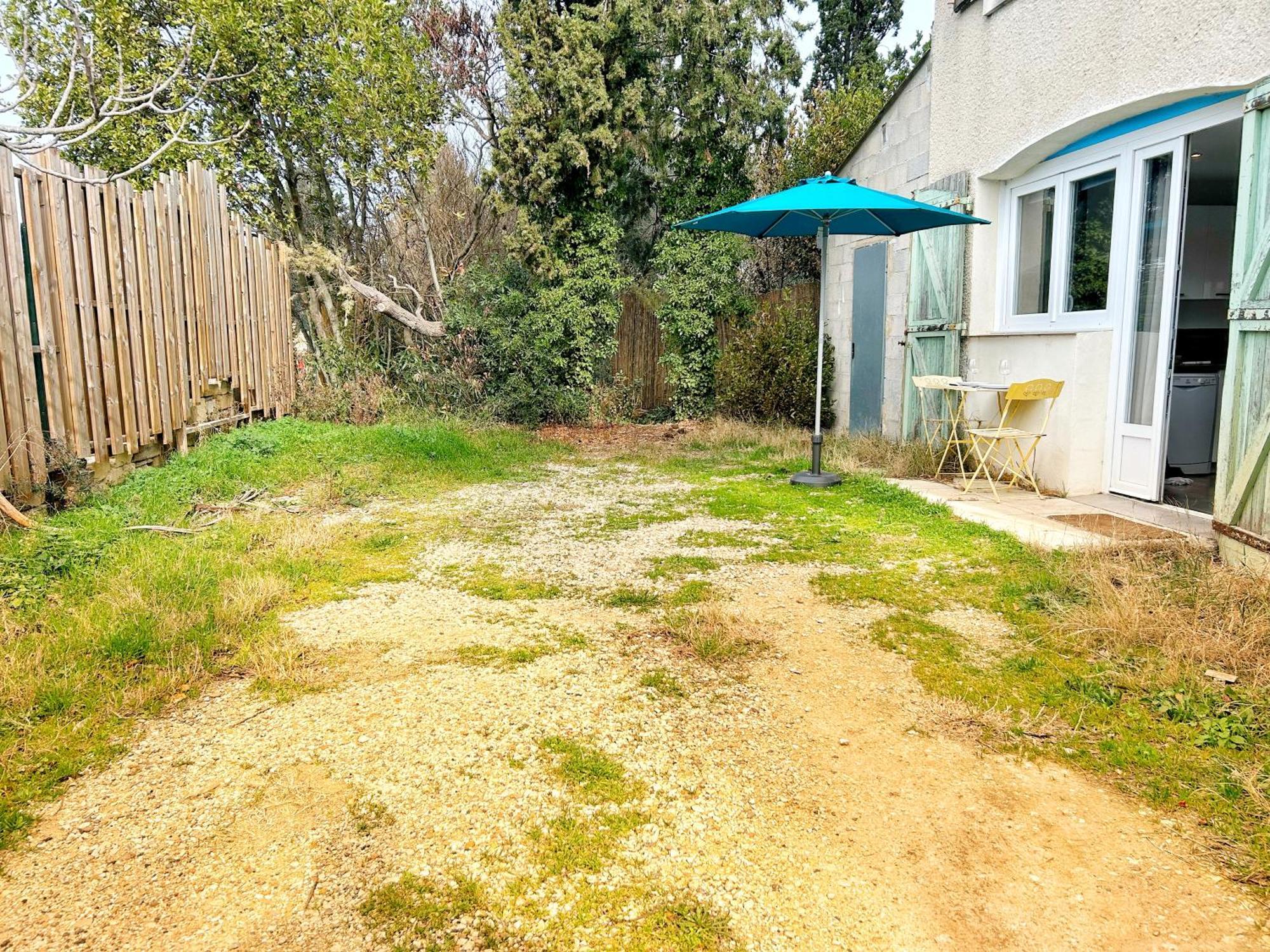 Doux Rouinet Cocoon Appartement Fourques  Buitenkant foto