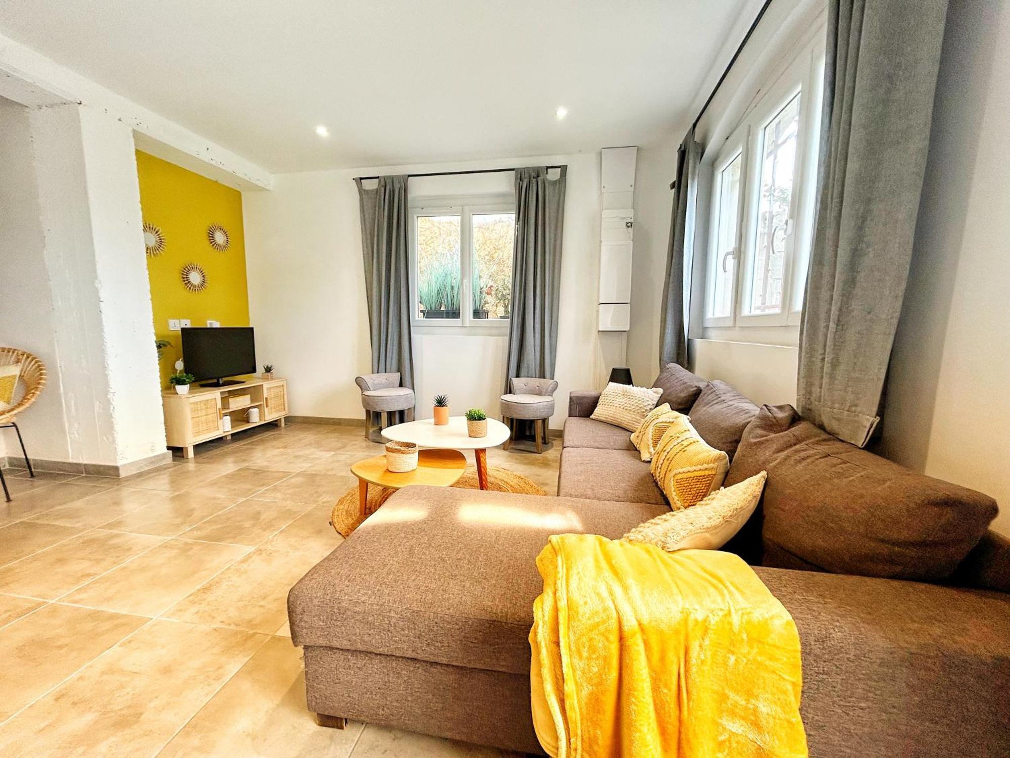 Doux Rouinet Cocoon Appartement Fourques  Buitenkant foto